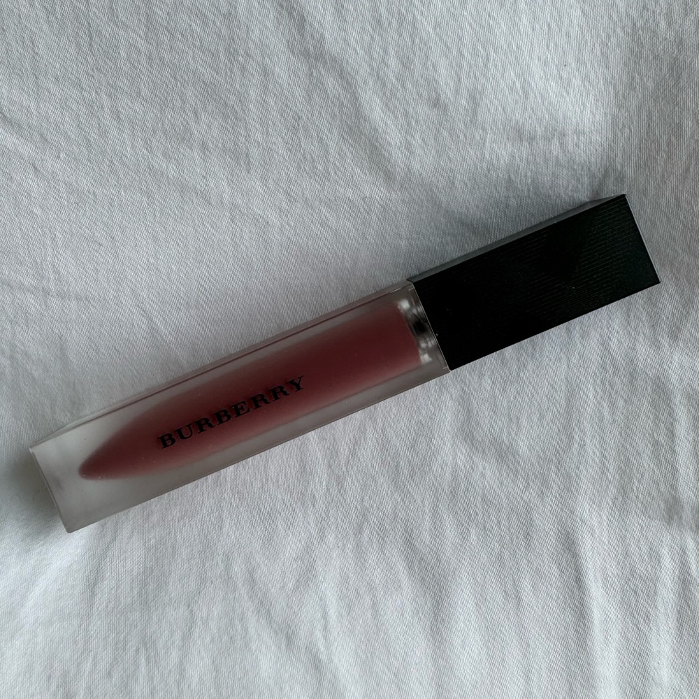 BURBERRY Liquid Lip Velvet in Dark Rosewood